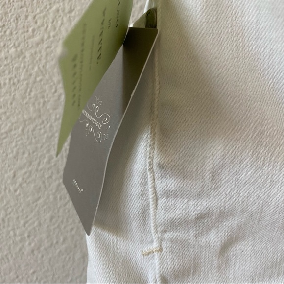 Pilcro and the Letterpress white jean Anthropologie shorts - Picture 9 of 9